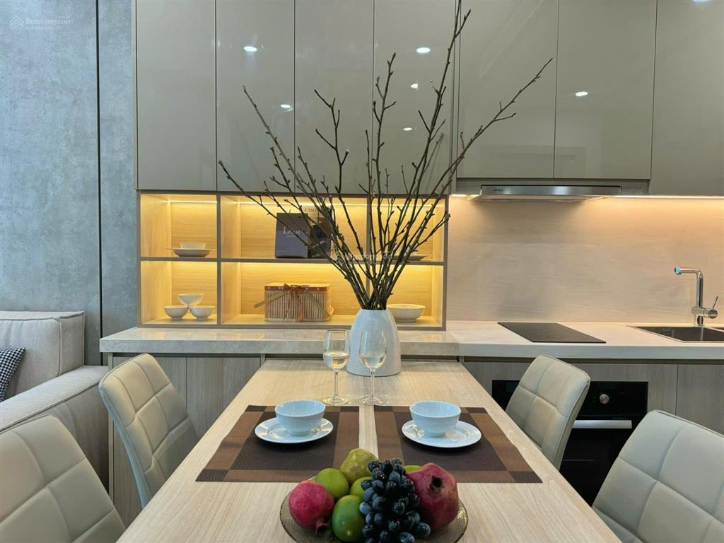 Cần cho thuê căn hộ 2pn đủ đồ tại dự án sunshine riverside, phú thương, tây hồ  0818 111 ***
