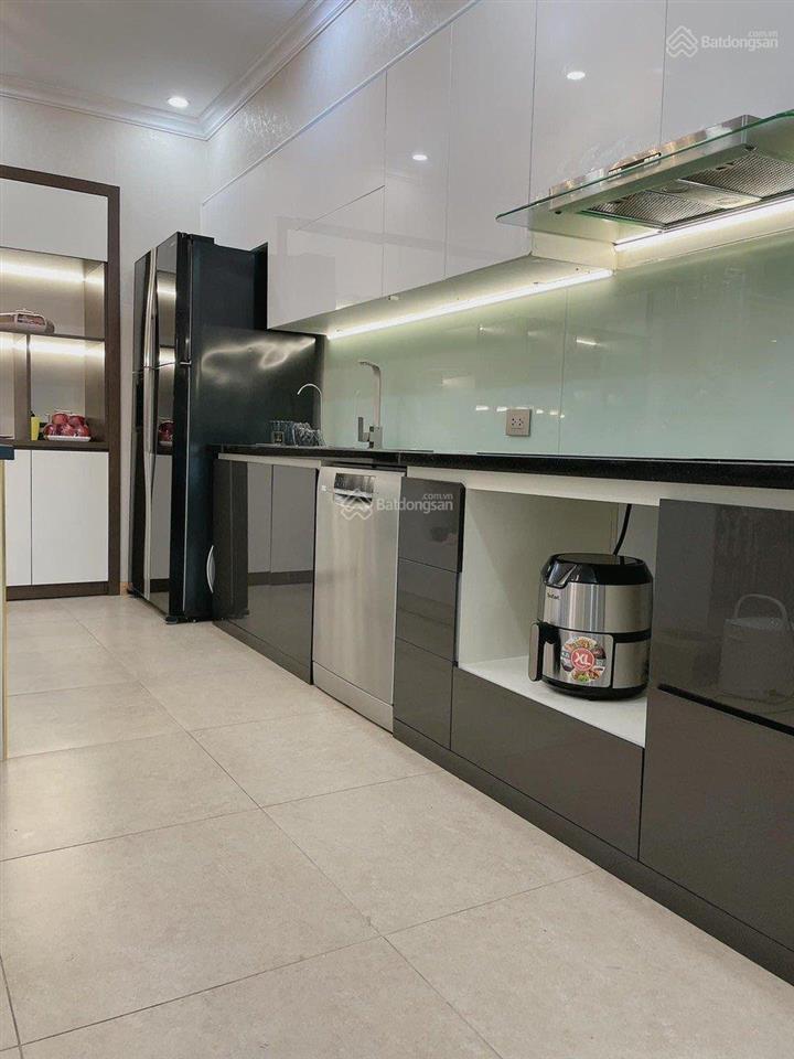 Cho thuê gấp căn hộ 2  3pn đầy đủ đồ view hồ tây tại kosmo tây hồ giá từ 12tr  0818 111 ***