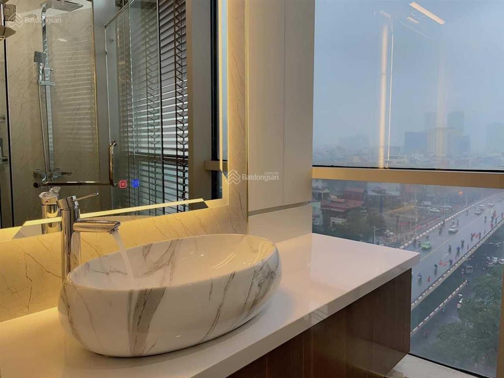 Chính chủ cho thuê căn hộ 2pn full đồ đẹp giá 20tr tại cc metropolis liễu giai  0818 111 ***