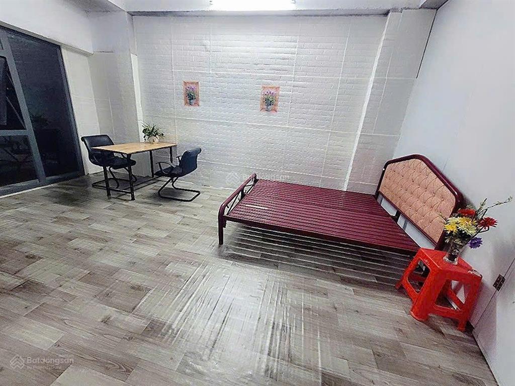 Cho thuê phòng trọ mới đẹp khu biệt thự đông tăng long gần trường đại học tài chính marketing