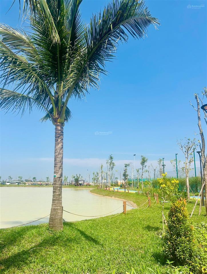 Chỉ 500 tr có nhà 3.4 tỷ vinhomes green city 4 tầng tặng vf3 kế phố trung hoa cho thuê 1825tr/th