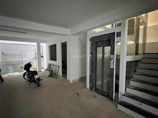 Biệt thự đs kdc chu văn an8x20 hầm trệt 3l stthang máynhà mới đẹp