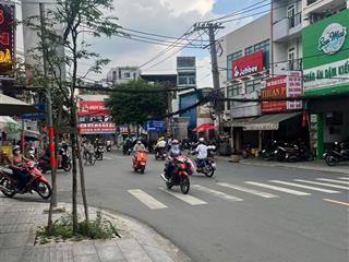 Mt lê quang định  4x17m trệt 3l  mb đẹp phòng lớn vỉa hè rộng kd tốt