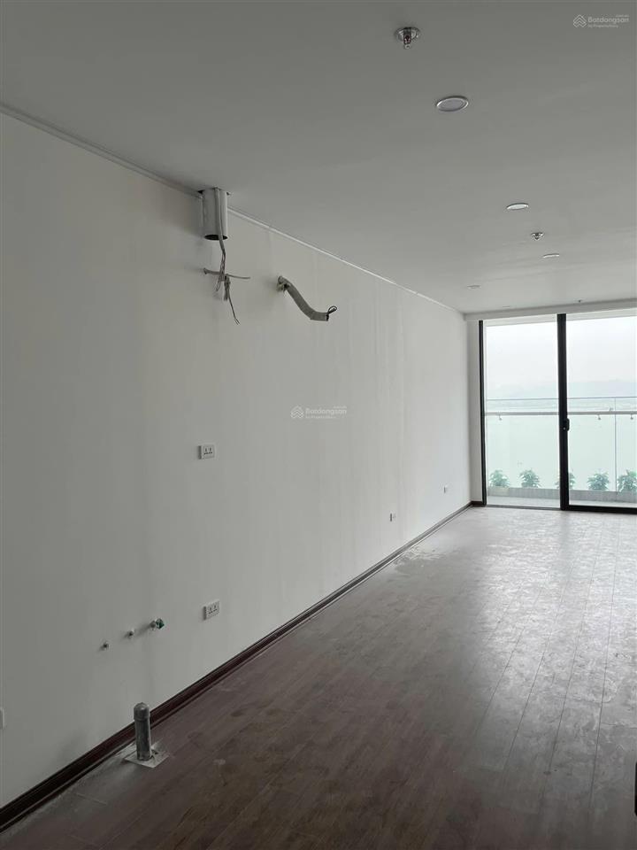Em hương 0973 272 *** có hàng chung cư mặt biển, sổ đỏ giá tốt