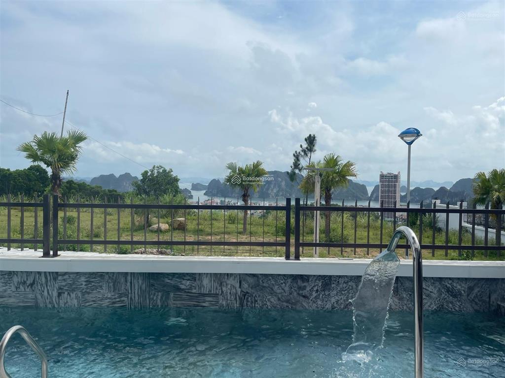 Bán cắt lỗ căn biệt thự flc hạ long 300m2 rẻ nhất dự án. 0973 272 ***