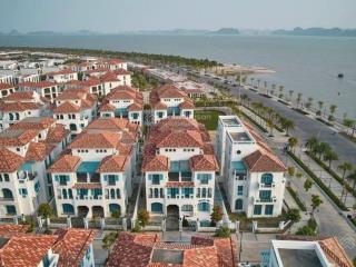 Bán gấp bt vip 400m2 giá 26,x tỷ sun premier bãi cháy hạ long cam kết nhận lãi 9%/ năm. sổ lâu dài