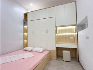 Chính chủ e bán căn hộ p404 bán tt láng hạ ngay nguyên hồng đi vào sổ đỏ riêng 40m sd 62m logoc