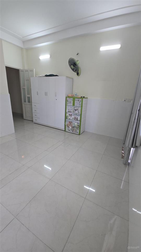 Bán nhà mặt tiền hẻm thông xe tải tránh nhau, 3 lầu, 86m2, ngang 5m. chỉ hơn 7tỷ