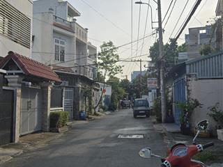 Bán nhà 2 tầng mặt tiền đường 108m2, ngang 5x22, sổ vuông vứt, sân để oto rộng. hơn 8tỷ