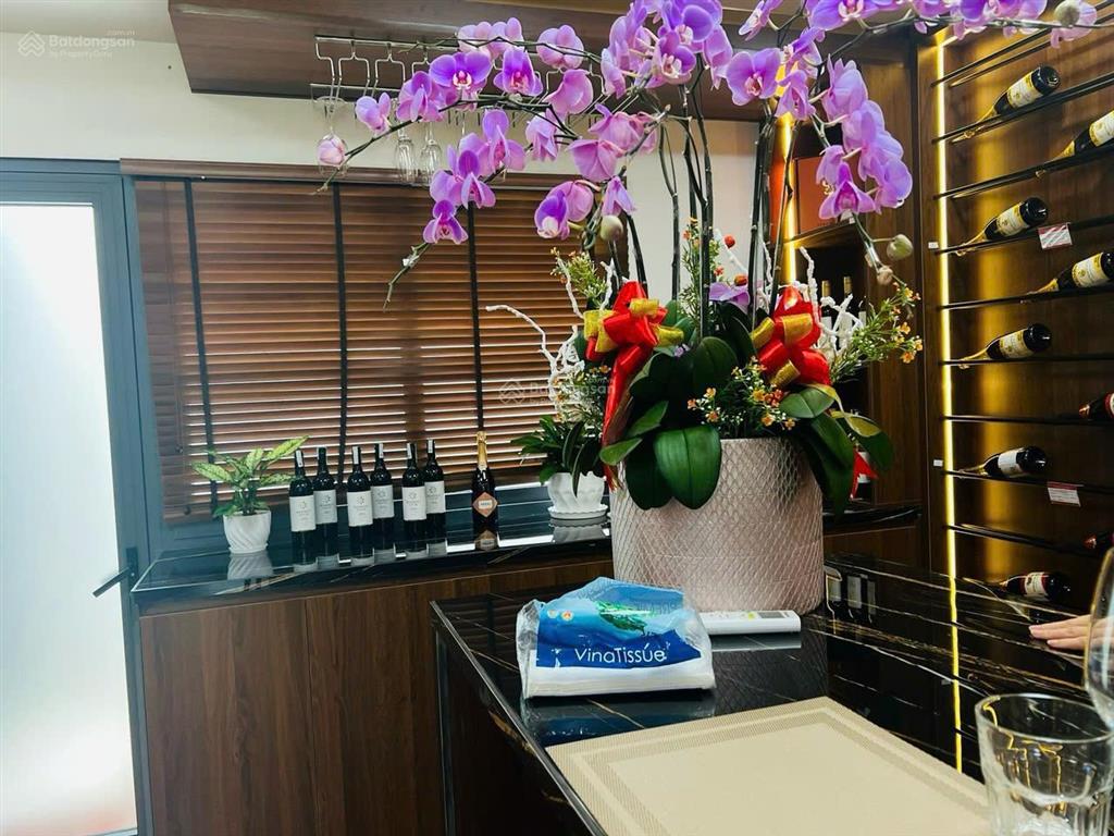 Ngộp bank bán nhà 2 mặt tiền đường 16m khu trần não gần đh gtvt 11x30m. ctxd hầm, 7 tầng