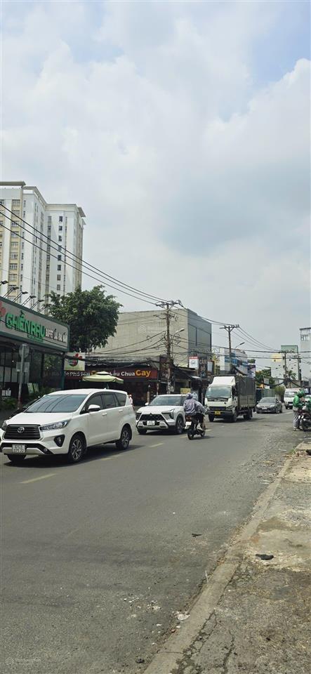 250 tr/m2 lô đất mặt tiền ung văn khiêm ngay d2 8x38m, 300m2 full thổ, ctxd hầm, 7 tầng