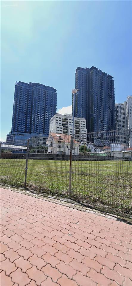 ~130 tr/m2 lô góc 30x20m đường rộng 16m gần trạm ga rạch chiếc. phù hợp xây vp, chdv hoặc phân lô