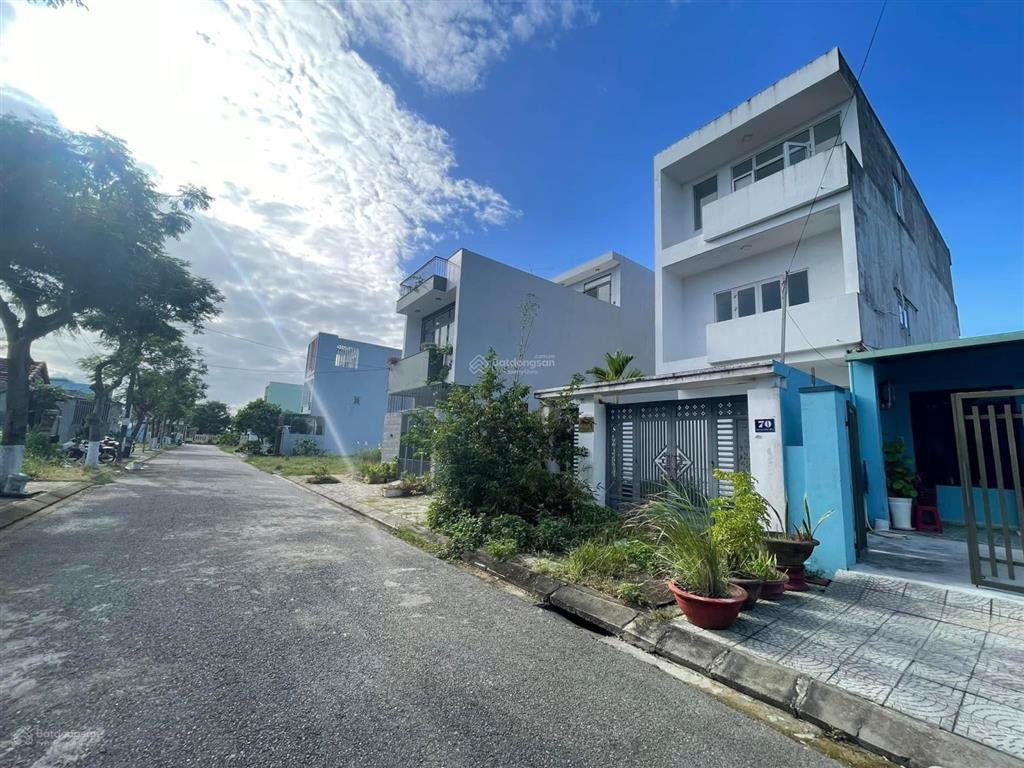 Cần bán lô đất đường bát nàn công chúa, biển tân trà, giá 4ty2