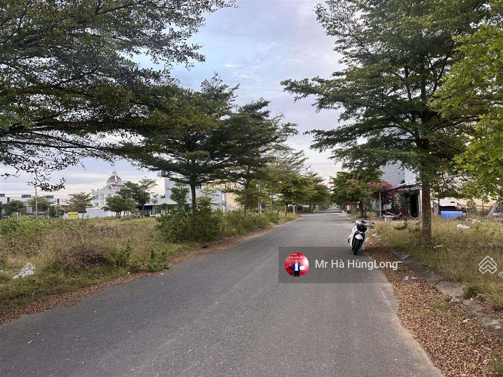 Chính chủ cần bán lô đất đường vũ văn cẩn, kđt phú mỹ an, dt 106.3m2