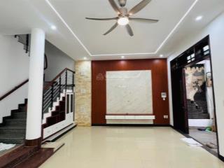Bán nhà 2 tầng 2 mặt kiệt ô tô trần văn dư, sát trục chính, gần hồ xuân hương, gần biển