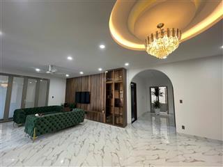 Cho thuê villa 3 tầng khu nam việt á , hồ bơi lớn, vị trí sát sông, 6pn khép kín!
