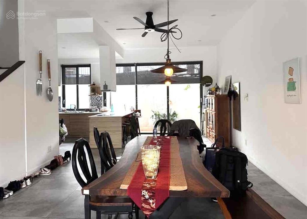 Siêu phẩm mặt tiền võ nguyên giáp nhà 3 tầng đối diện resort 5 sao