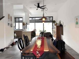 Siêu phẩm mặt tiền võ nguyên giáp  nhà 3 tầng  đối diện resort 5 sao