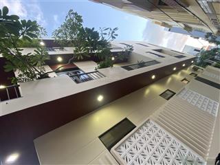 Nhà 3 tầng góc 2 mặt tiền. ngay sát đường 2/9. giá chỉ 15.5 tỷ. mua ở, văn phòngkd đều thích hợp.