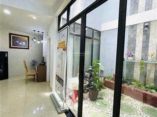 Bán đất tặng nhà 3 tầng đường 2/9  dt 110 m2  dòng tiền 35tr/ tháng  giá chỉ 13.5t