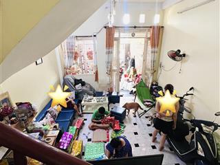 Nhà 70m2 trường thạnh thủ đức 1trệt 1lầu sổ riêng 1 đời chủ về ở ngay không quy hoạch