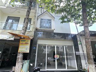 Bán nhà phố mặt tiền nguyễn trung trực dĩ an
