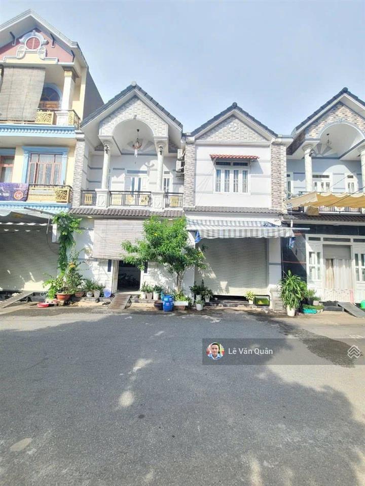Bán nhà đông hòa dĩ an sát làng đại học