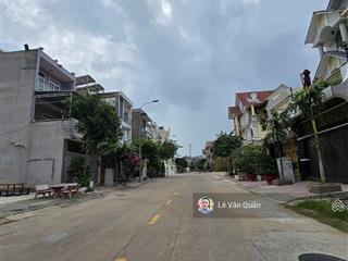 Bán rẻ đất trung tâm hành chính dĩ an