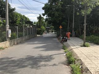 Đất ngay ngã tư hoà lợi, phòng công chứng hoà lợi  bình dương. giá 2 tỷ 250. tổng 380m2