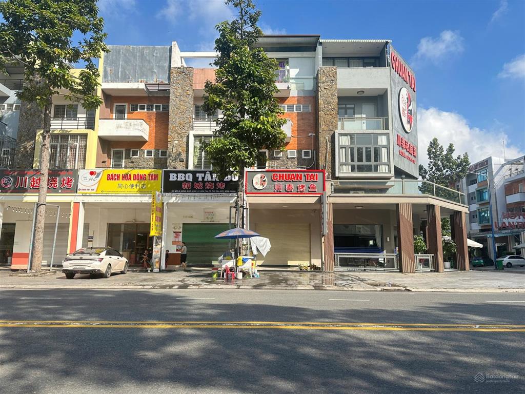 Nhà 2 mặt tiền đường đồng khởi, ngày trung tâm tp mới. giá cực rẻ. 0933 292 ***