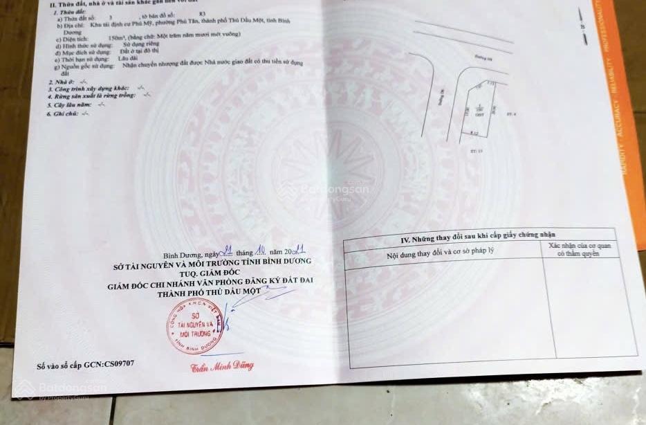 Tái định cư phú tân, lô góc mặt tiền n8  d6, giá cực rẻ. 0933 292 ***