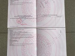 Mặt tiền quốc lộ 13, ngay đối diện cổng khu du lịch đại nam, kinh doanh tốt. 0933 292 ***