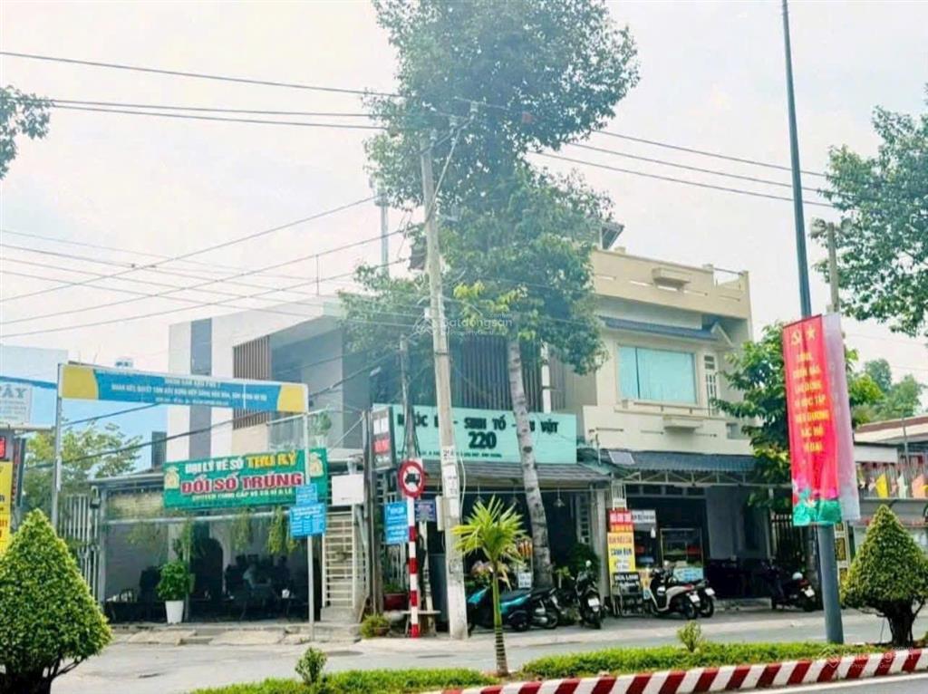 Mặt tiền huỳnh văn lũy, nhà góc vị trí trung tâm, giá cực rẻ. 0933 292 ***