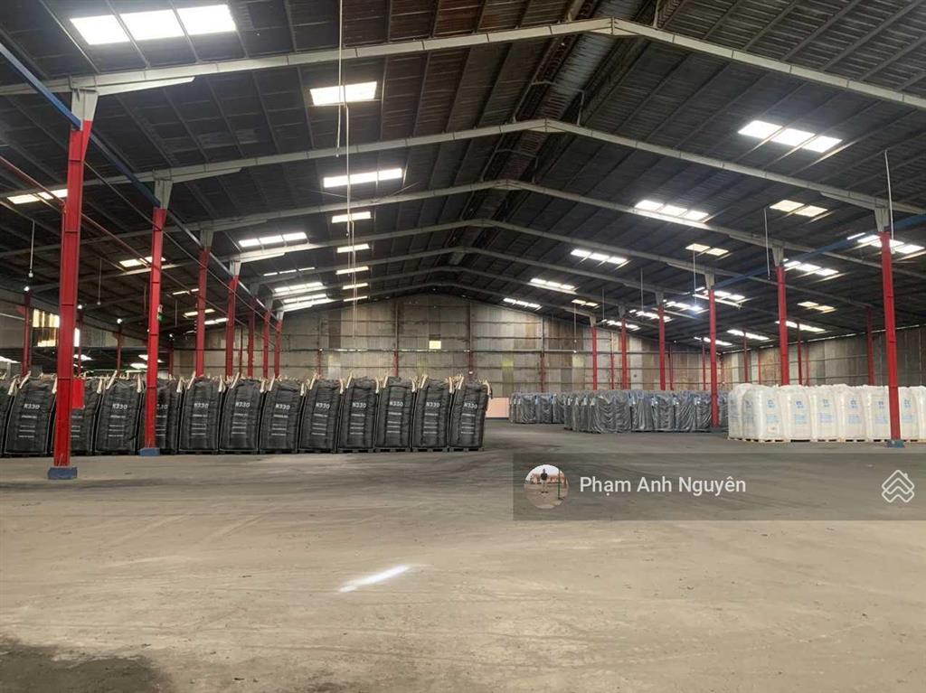 Bán xưởng 13.389m2 (115x124) gần ngay đh việt đức đường nhựa rộng 0933 359 ***