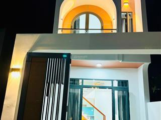 Bán nhà phú hoà, giá rẻ nhất khu, có đầy đủ nội thất và nhà rất đẹp, 2pn 2wc giá chỉ 2tỷ550