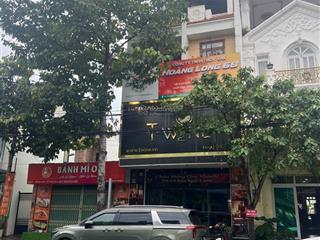 Cho thuê nhà mặt tiền đường d1, kdc phú hoà 1 giá thuê cực rẻ chỉ 22triệu/ tháng
