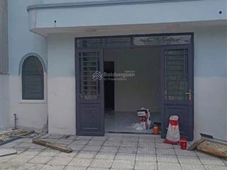 Bán nhà c4 mới xây xong, nhà thiết kế hiện đại giá cực rẻ chỉ 1,88 tỷ