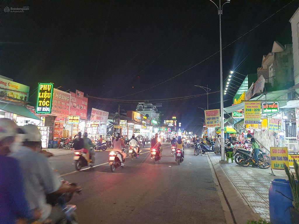 Chính chủ bán đất 2 mặt tiền 2952m2 tại ngay kdc thuận giao, tp thuận an  qh 30 tầng