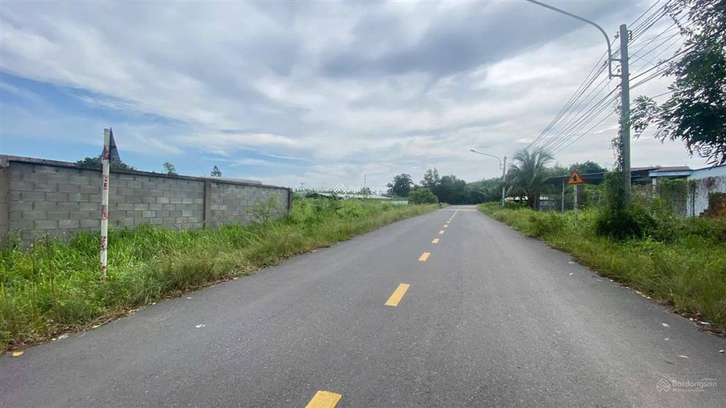 Đất sát bến cát  chính chủ cần bán gấp