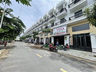 Giảm 700tr gấp nhà phố one palace hà huy giáp, quận 12 cách 6.9km về sân bay tân sơn nhất