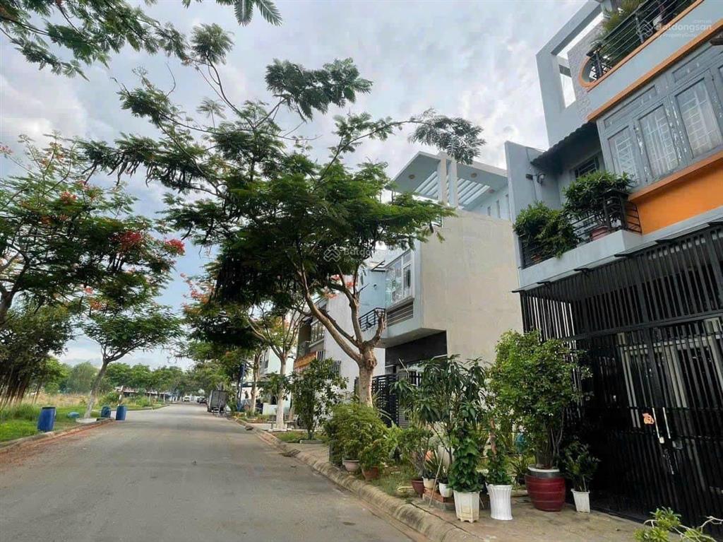 Sản phẩm hiếm có, giá gốc cđt khu đô thị bình nguyên 97.5m2  n2, n3 hướng bắc, nam