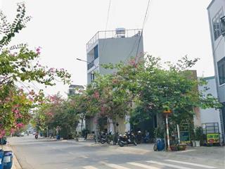 Nhà mt 1t 1 lầu  mt hoàng hoa thám  93m2 giá ngợp 4,45tỷ tl (bao giá đầu tư)  big c go  dĩ an