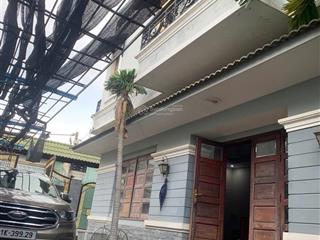 Bán biệt thự ngay trung tâm dĩ an.thành phố hcm diện tích 242m2 giá 8 tỷ   0909 170 ***