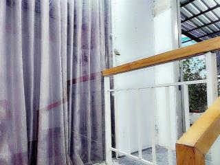 Còn 1 phòng riêng 25m2 sân thượng full nội thất giá 1**tr