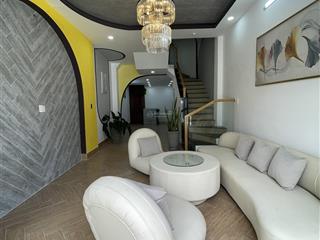 Phòng trọ cao cấp 30m2 wc riêng, ban công riêng. 2.6tr