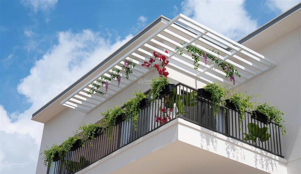 Shophouse 1 trệt 2 lầu  góc 2 mt 7*15m mặt tiền lê lai tp mới bình dương  giá f0 full 5,6 tỷ