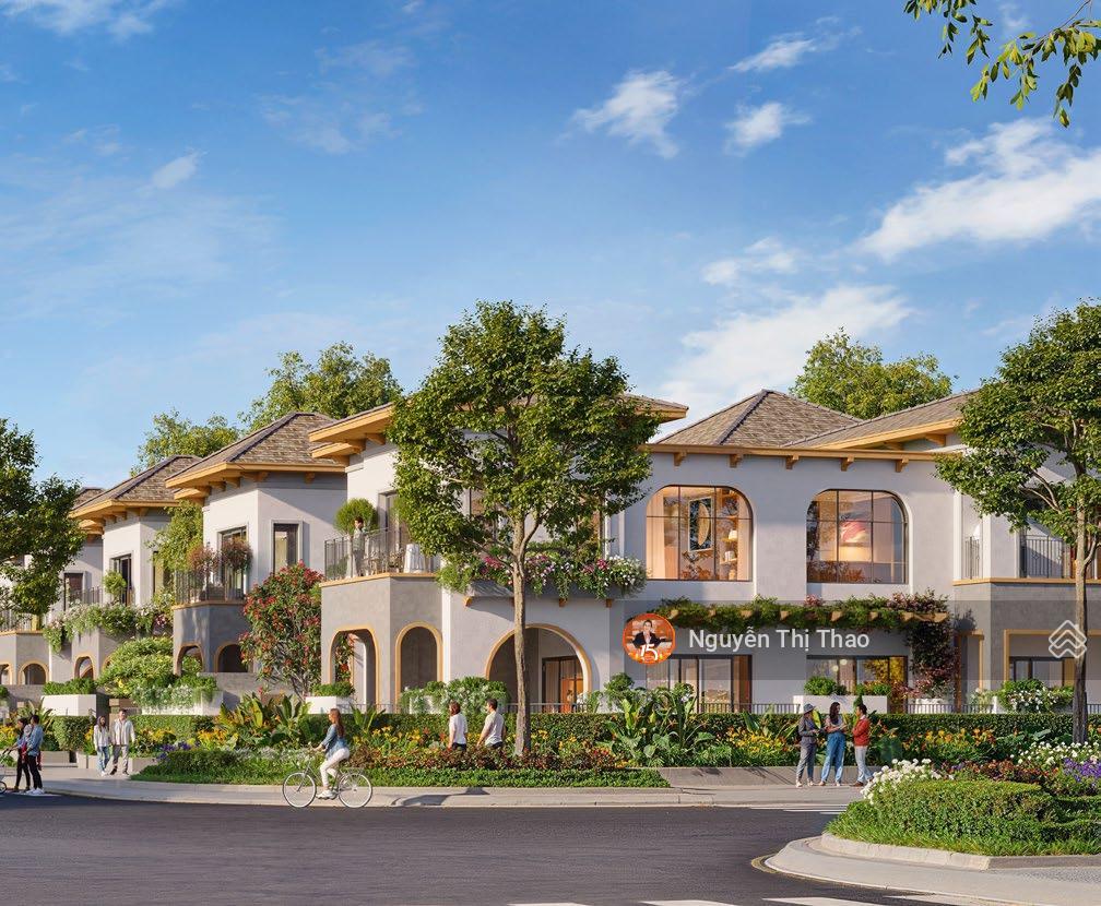 Biệt thự 12*20m  240m2 cửa ngõ giao thương sân bay qt long thành