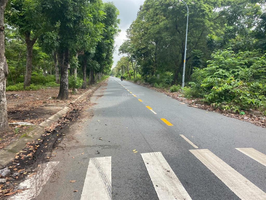 Kẹt tiền cần bán gấp nền phú gia cát lái, 7x17m, giá chỉ 70tr/m. pháp lý an toàn