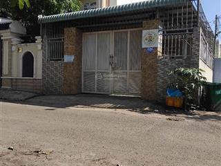 Nhà hẻm 211 huỳnh văn lũy, đường nhựa rộng rãi