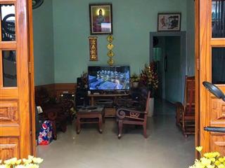 Bán nhà cấp 4 có gác gần đường trần hưng đạo , phường đông hòa , dĩ an